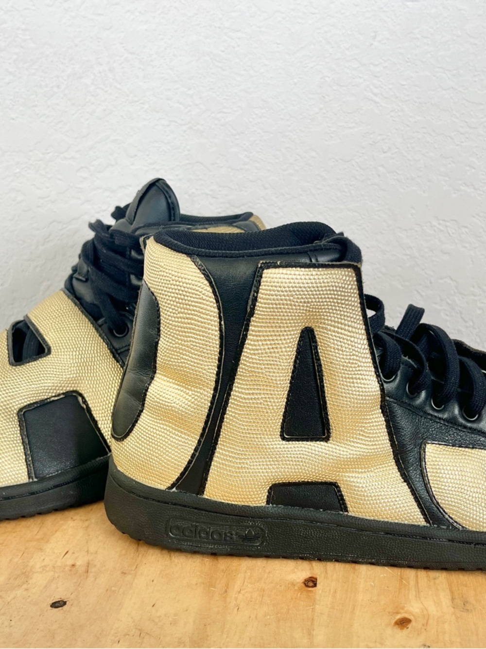 Adidas - Jeremy Scott Black & Gold Letters Size 10 Shoes, Used (ART M18990)